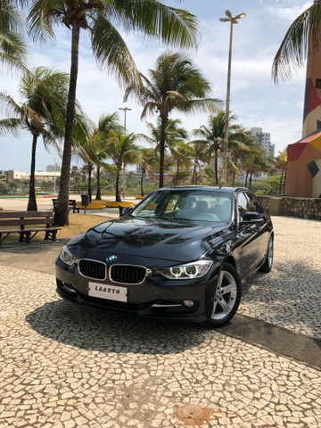 BMW 320I