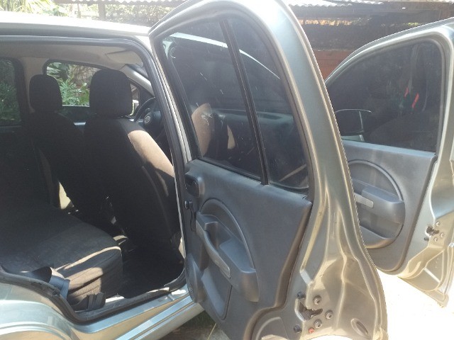 FIAT UNO VIVACE 1.0