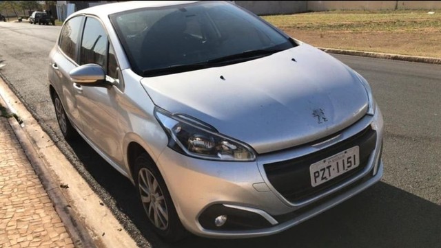 PEUGEOT 208 2017 COMPLETO