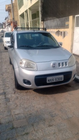 VENDO FIAT UNO VIVACE 2012