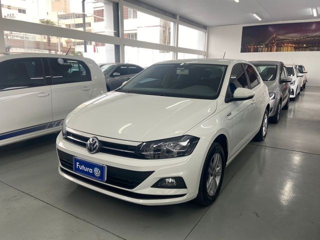 VOLKSWAGEN POLO COMFORTLINE 1.0 200 TSI