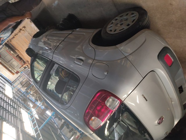 Fiat Uno Vivace 1.0 2011/2012 Flex - Foto 2