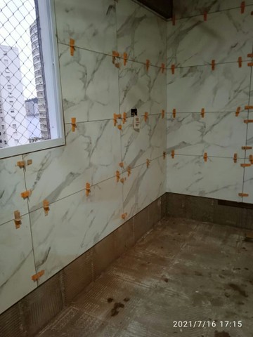 Profissional em assentamento de qualquer tipo de porcelanato e cerâmica  - Foto 3