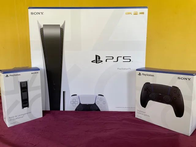 Console PlayStation 5 Standard 825GB Sony Midia Fisica Com 2 Controles