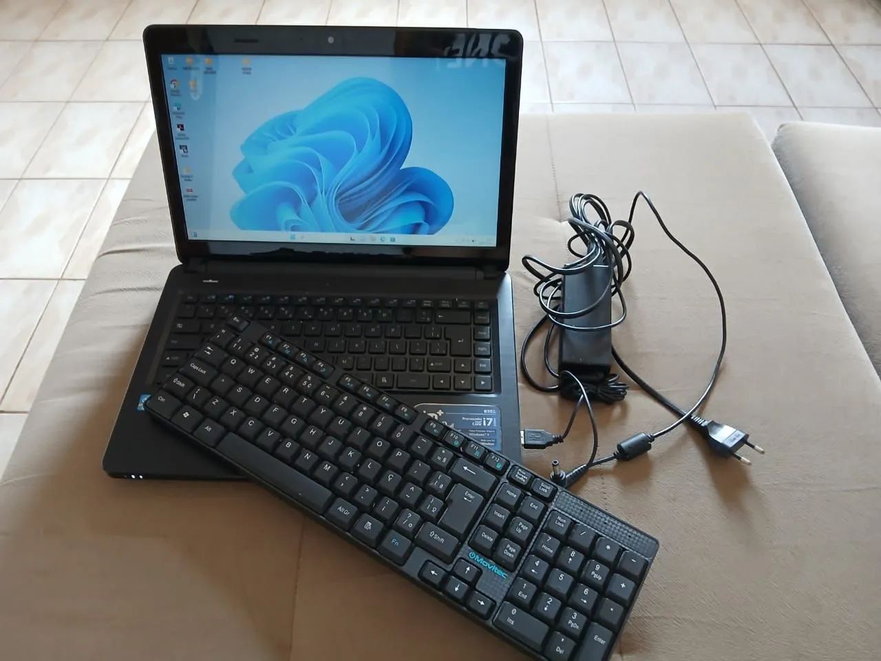 Notebook Tela Led 14 Wide. 
