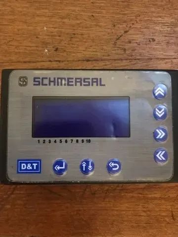 010 Painel Schmersal D&T 