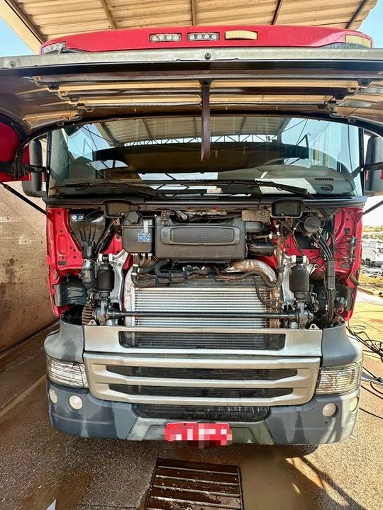 SCANIA R440 6x4 ano 2014  - Foto 2
