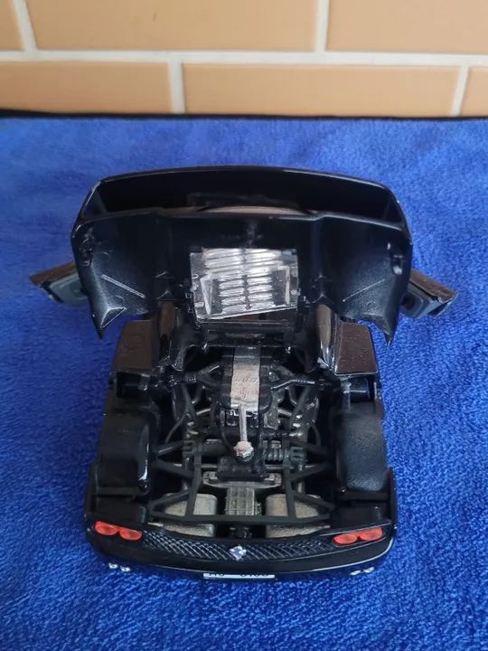 Miniatura Ferrari F50, 1995 - Foto 5