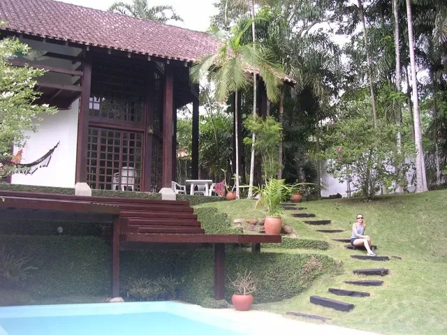 CASA LINDA 3 DORM. COM PISCINA RIACHOS E MAR COND. FECH SEG 24H CARAGUA-UBATUBA 