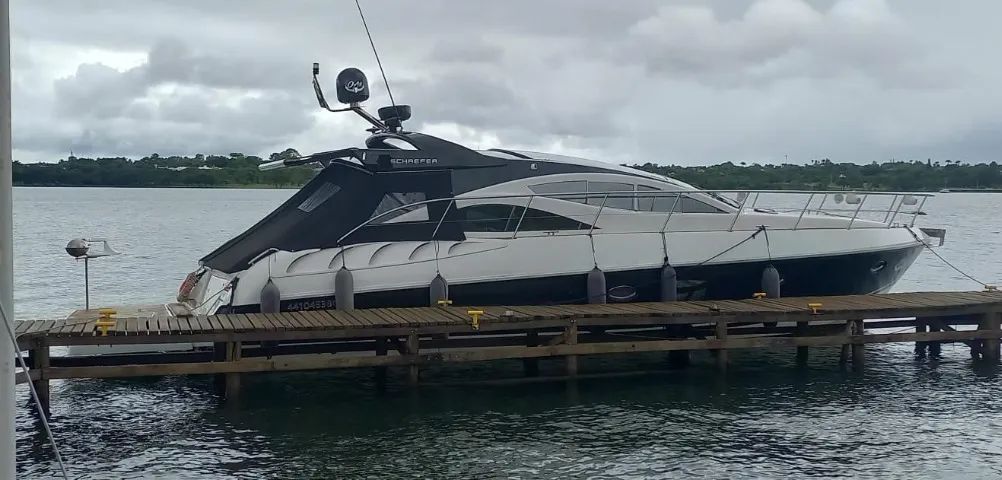 Phantom 500 HT 2007 com 2.188hrs motores diesel yanmar, gerador onan 11kvs, 25 + 1 passage - Foto 9