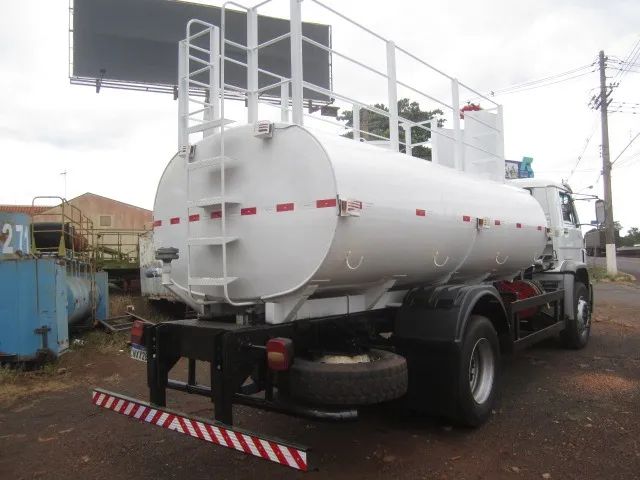 VW 15-180 Tanque Pipa Bombeiro - Foto 3