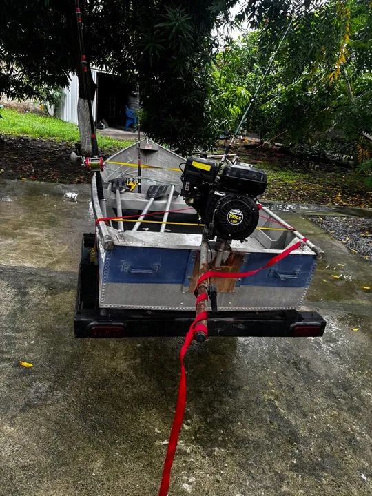 Barco de alumínio com motor 6,5 hp - Foto 4