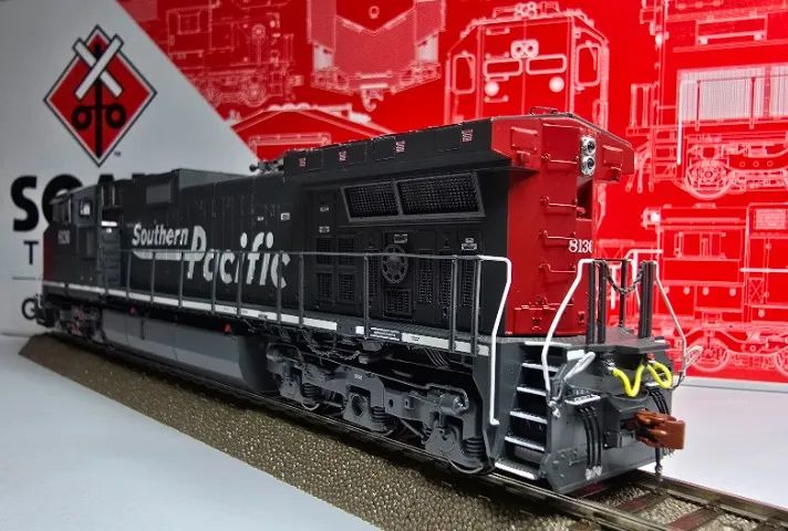 Locomotiva Scale Trains Ho Ge C44 9w com DCC e som - Foto 2