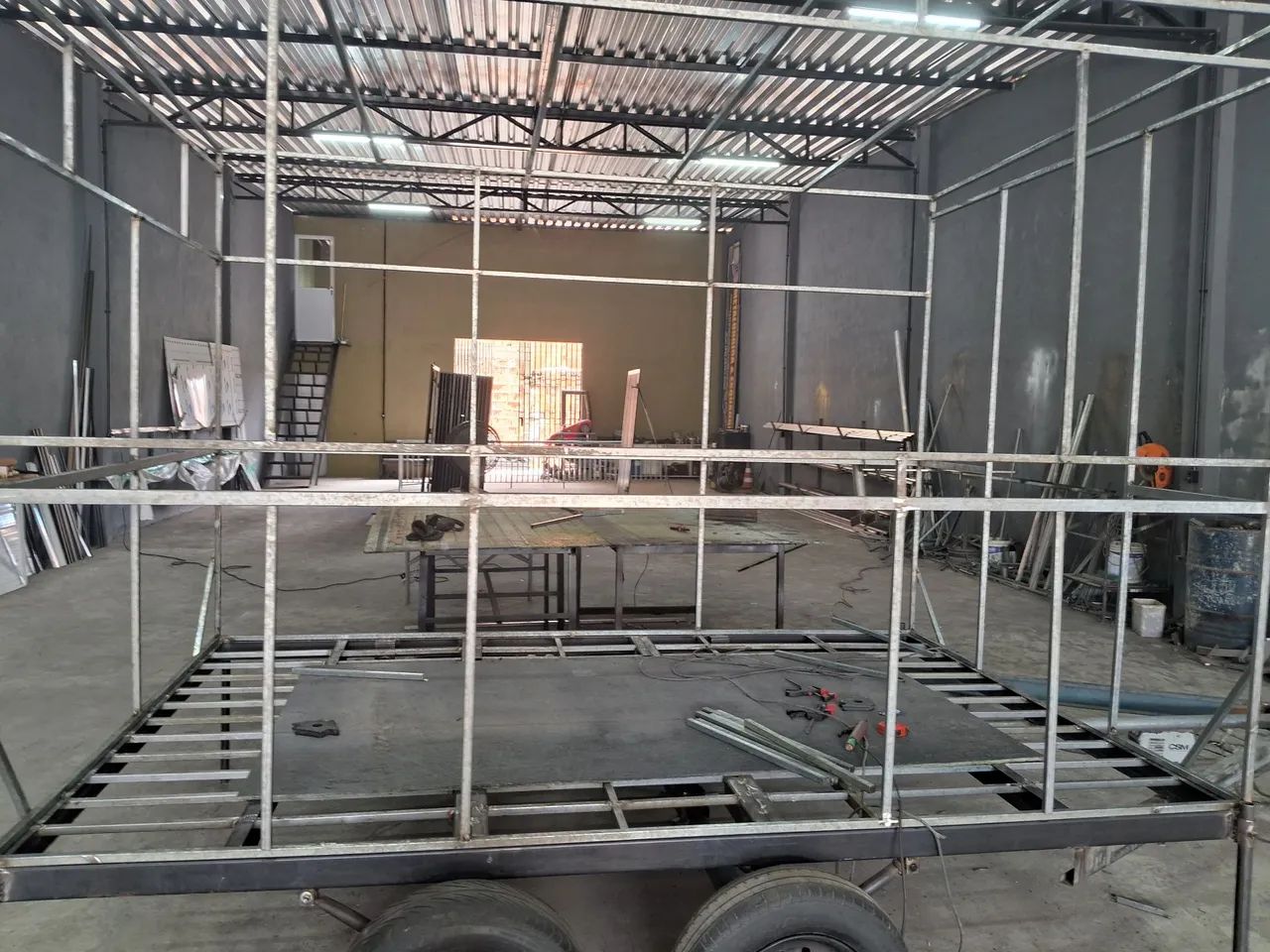 Treylers com revestimento em ACM - Foto 4