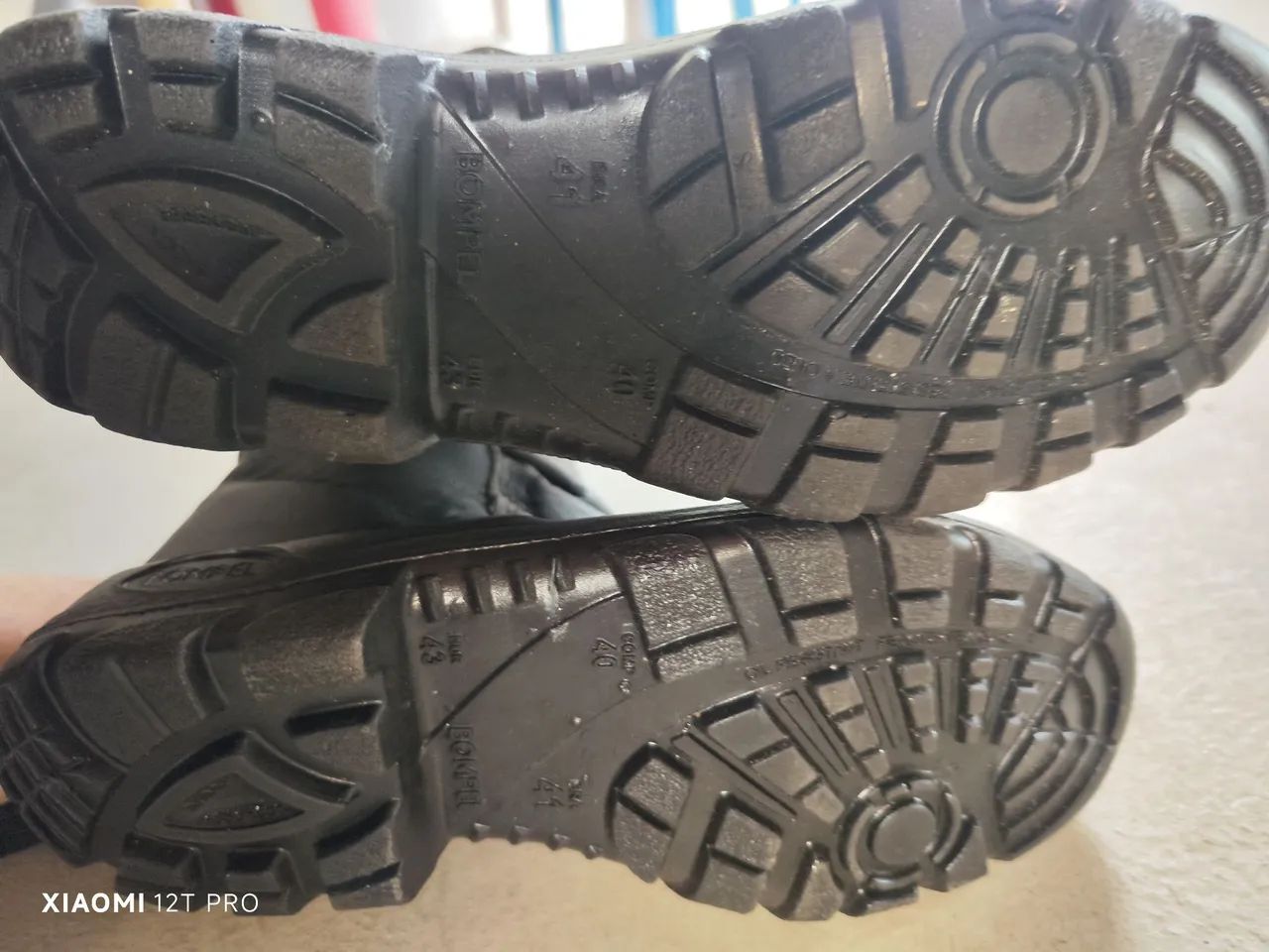 Botas de Couro Preto - Foto 3