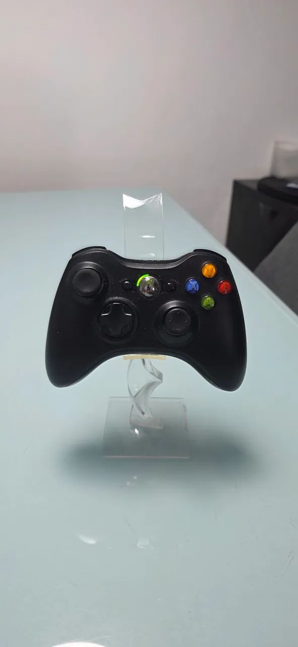 Suporte em acrílico para exposição de produtos 