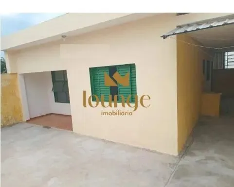 À Venda Casa Com Edícula no bairro Vila Fiori em Sorocaba - Lounge Imobiliária