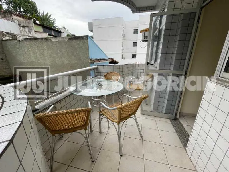 Ilha do Governador - Freguesia - VENDA - Apartamento - 1 Quarto - Varanda - Elevador - Vag