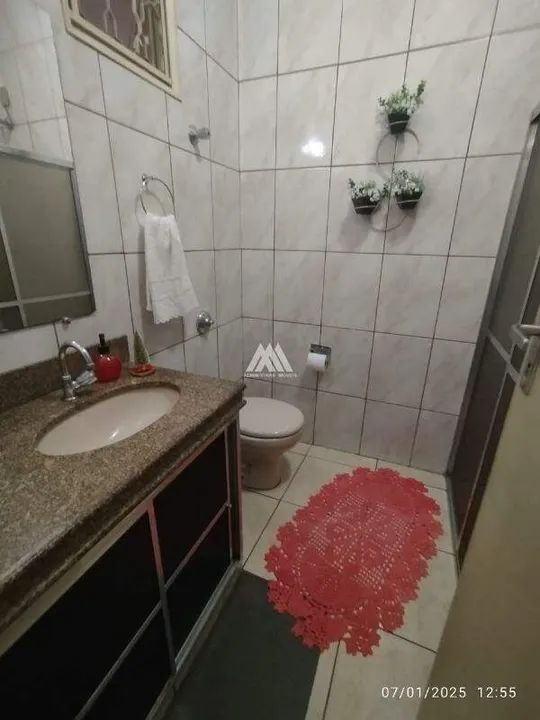 Vendo casa em Itaúna em excelente localização! - Foto 4