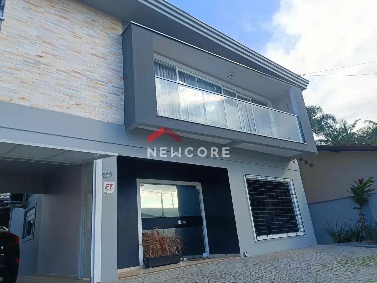 Casa em Rua Barbacena - Anita Garibaldi - Joinville/SC