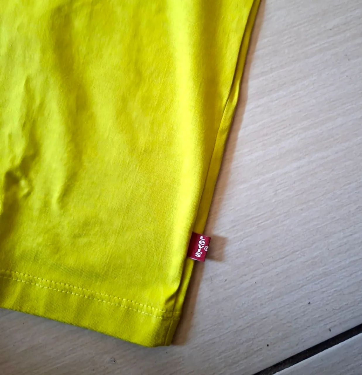 Camiseta Levi's, tamanho M, Nova sem uso, Original!! - Foto 3