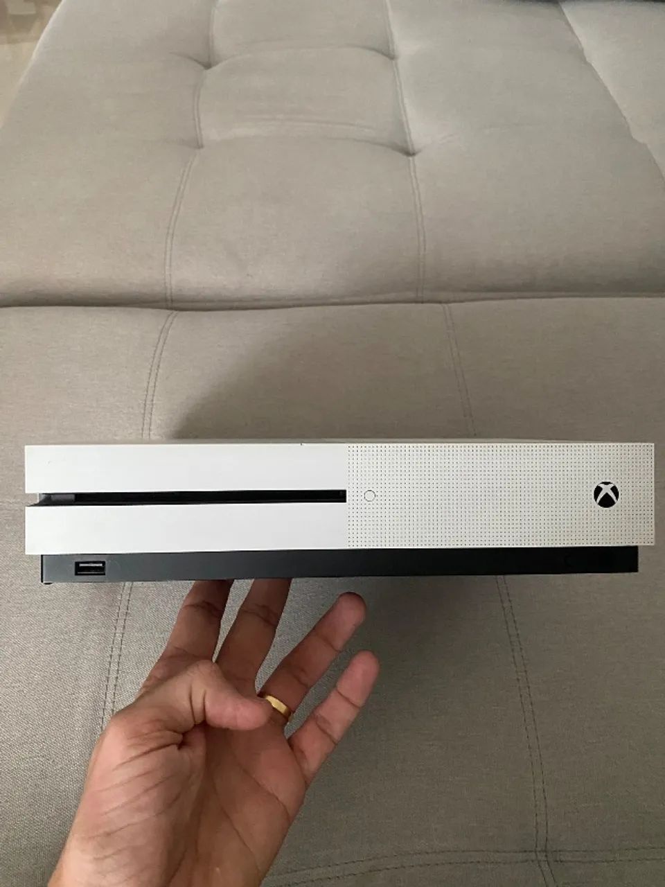 X BOX ONE S