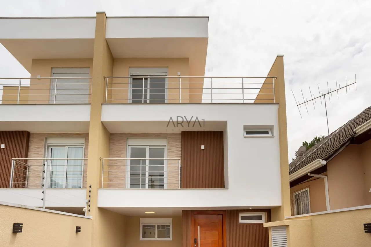 Sobrado à venda no Santo Inácio ARYA1