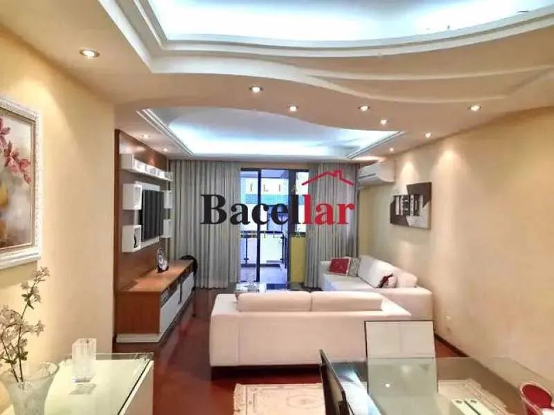 Apartamento 4 Quartos, Suíte e Varanda - Foto 2