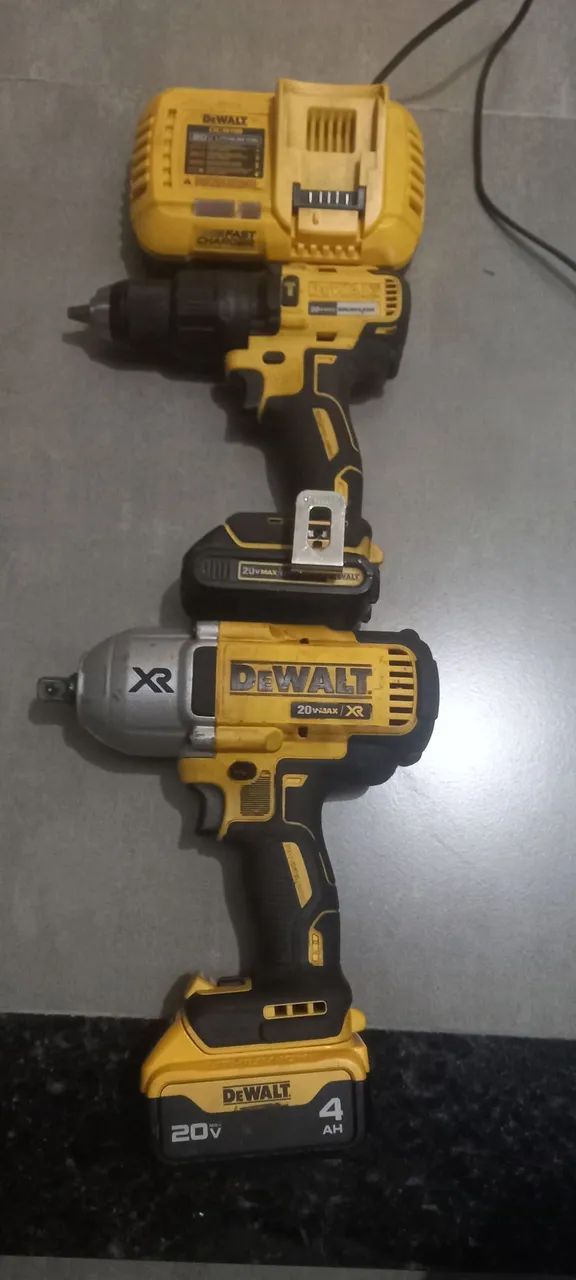 Chave de impacto e parafusadeira e furadeira dewalt
