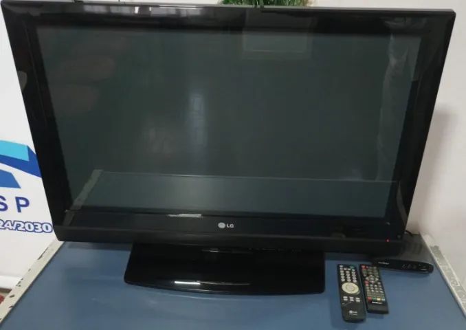 TV DE 32" COM ANTENA E RECEPTOR