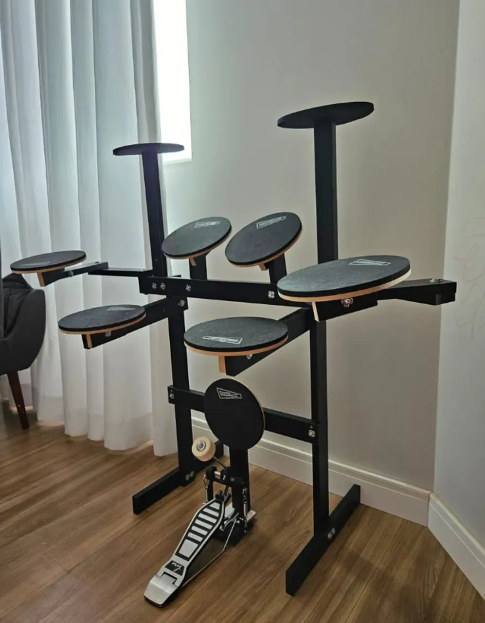 Bateria Praticável + Pedal Bumbo (Aceito Parcelamento no Cartão) - Foto 2
