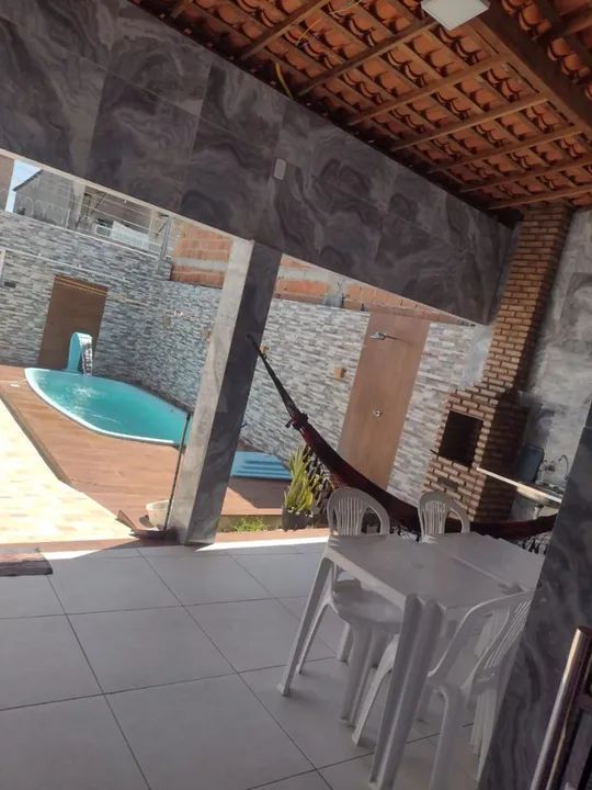 Casa com piscina, para alugar 