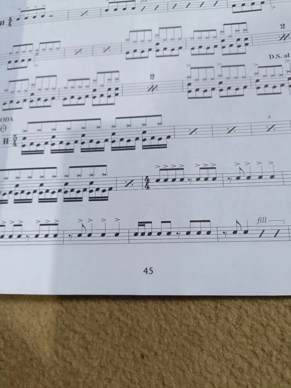 Livro Dave Lombardo  - Foto 5