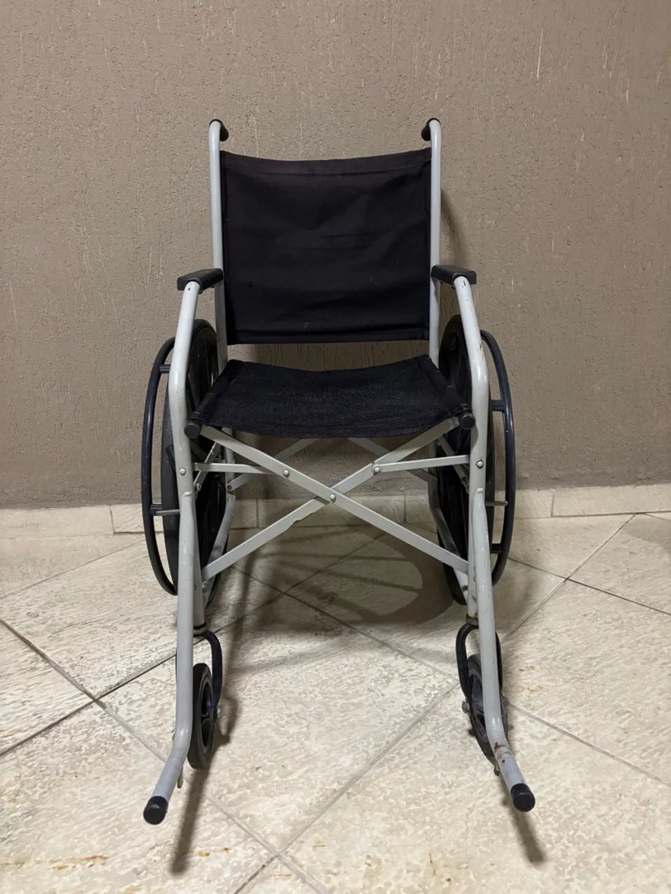 Cadeira de Rodas Dobrável - Foto 2