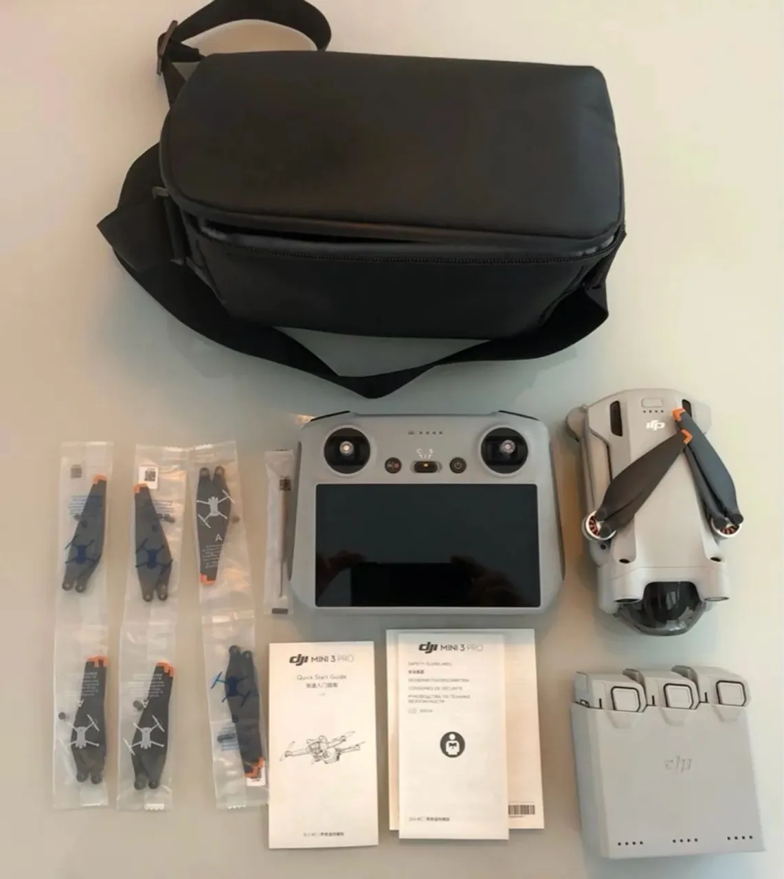 Drone DJI Mini 3 Pro + Kit Fly more combo 