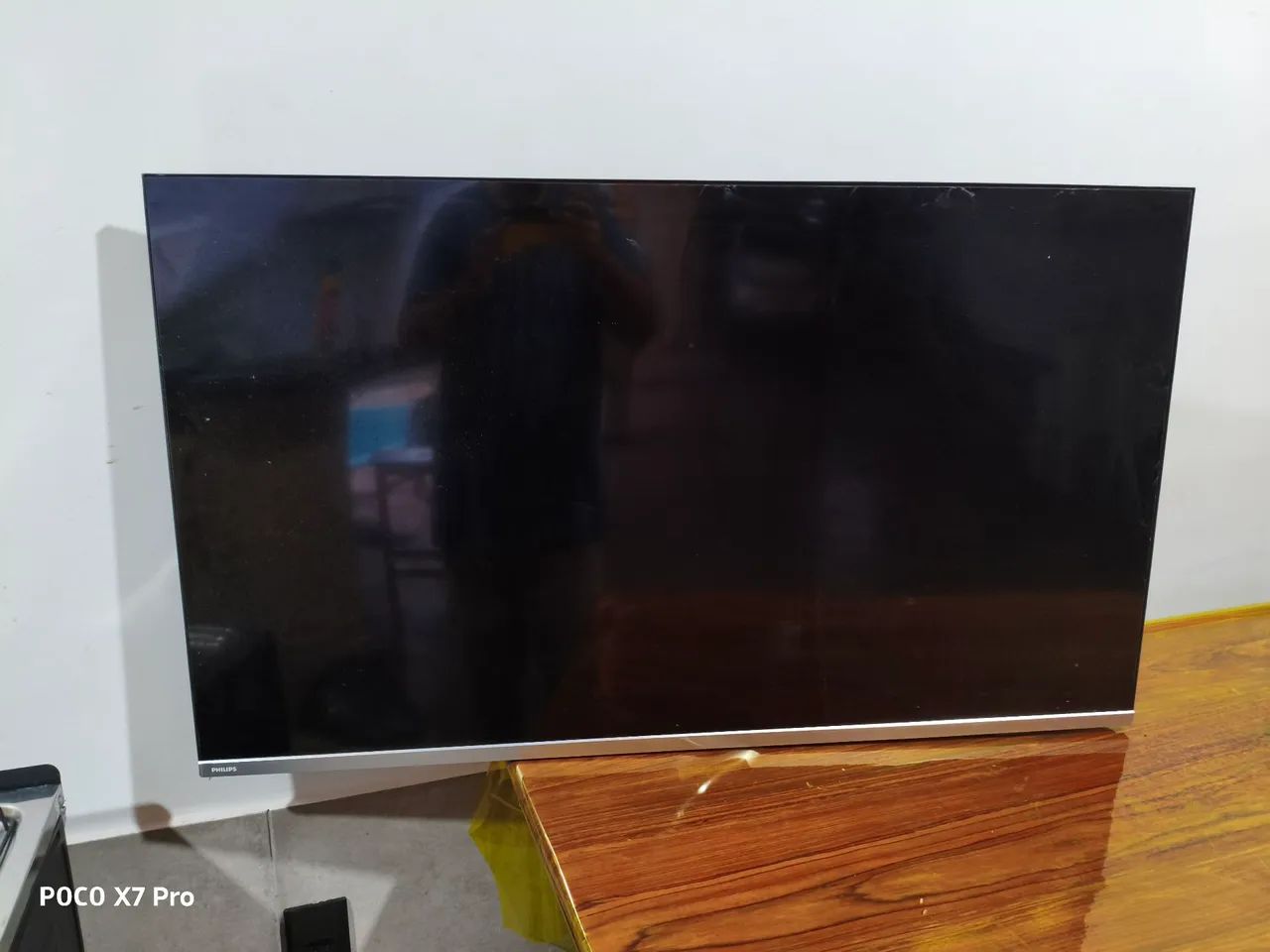 Smart TV Philips 50"  Modelo: 50PUG6654/78 - Foto 4