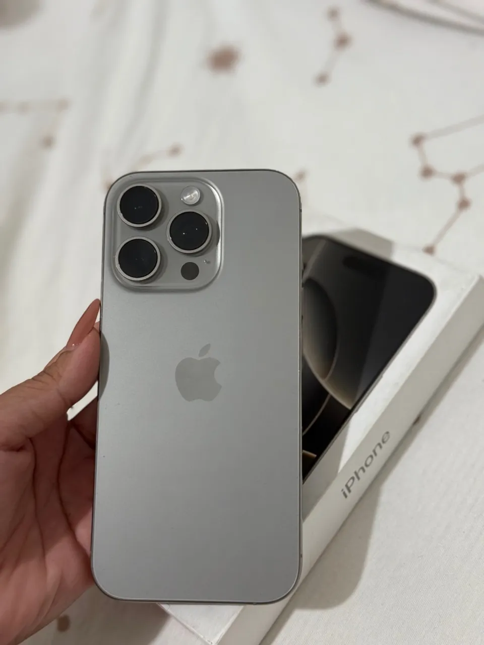 iPhone 16 pro 256G