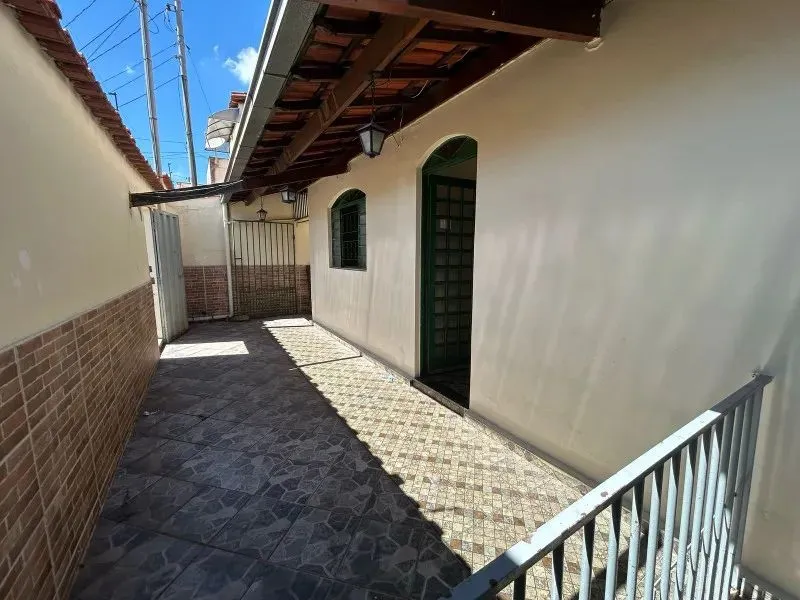CASA 02 QTOS