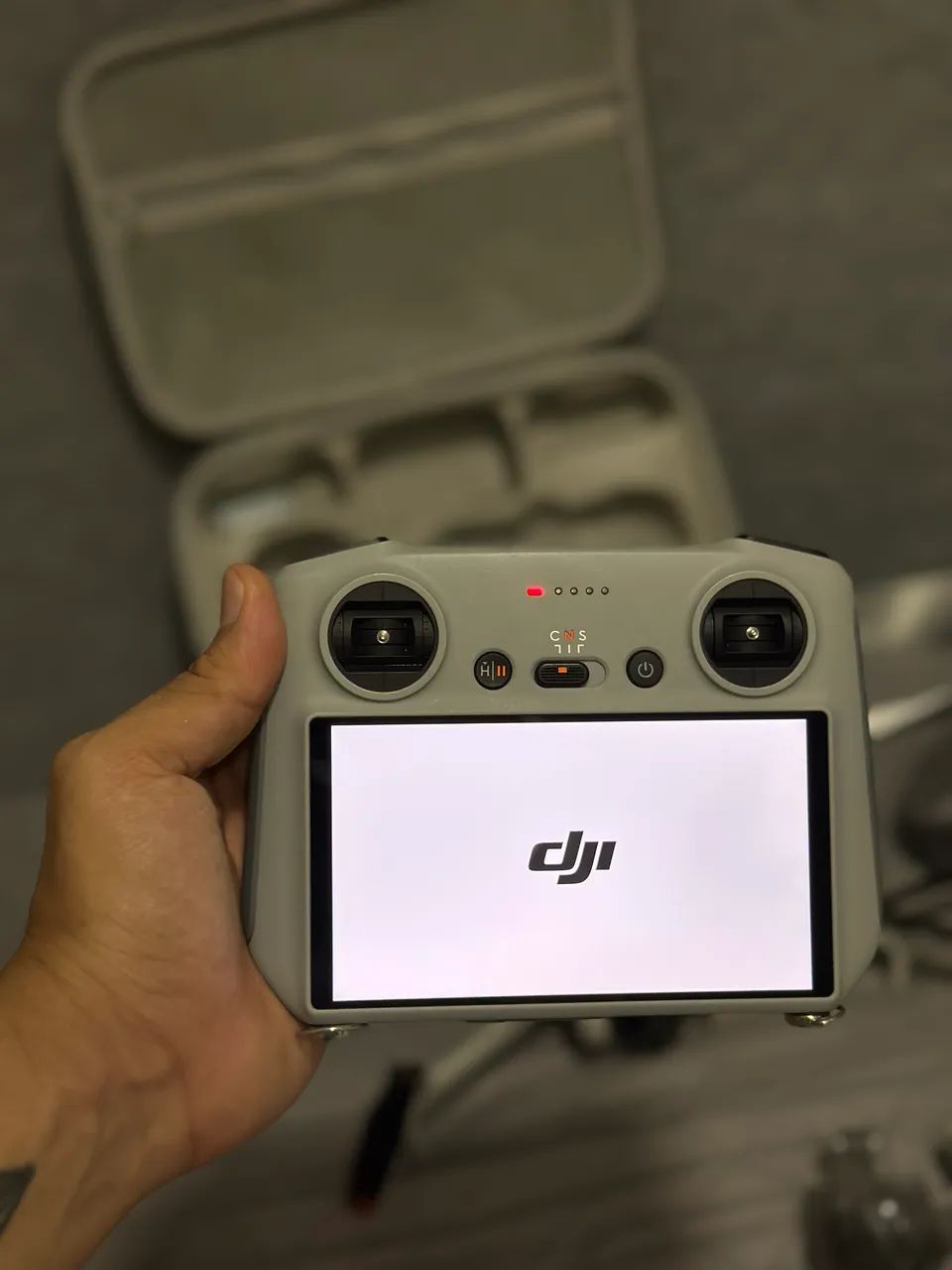 Dji mini 3 RC1 (tela no controle) - Foto 6