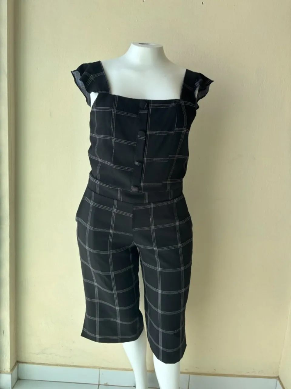 Conjunto Miss Funny, 46, de calça curta e cropped. - Foto 3