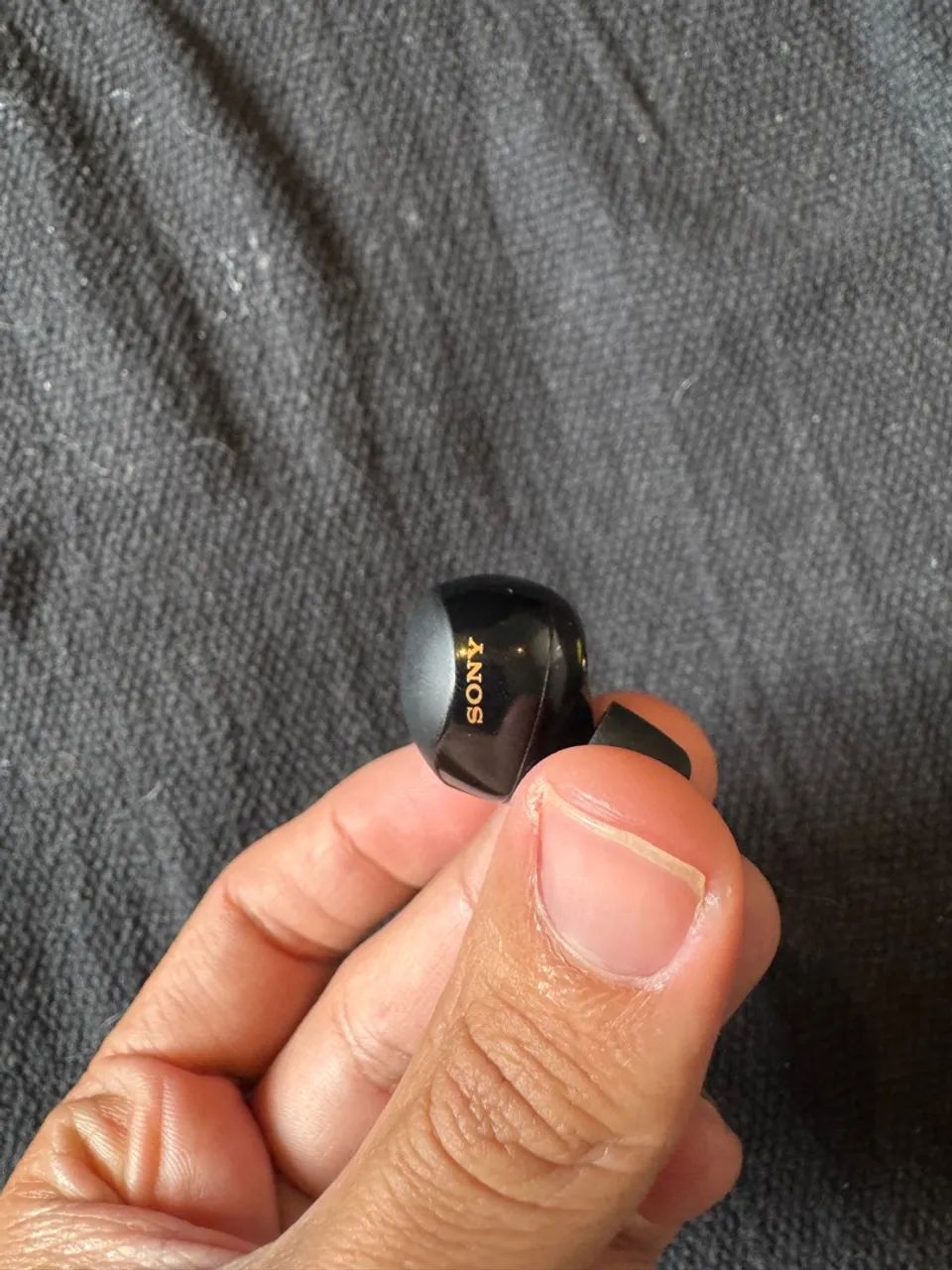 Sony WF1000XM5 Earbuds with Spigen Case64520768281729122