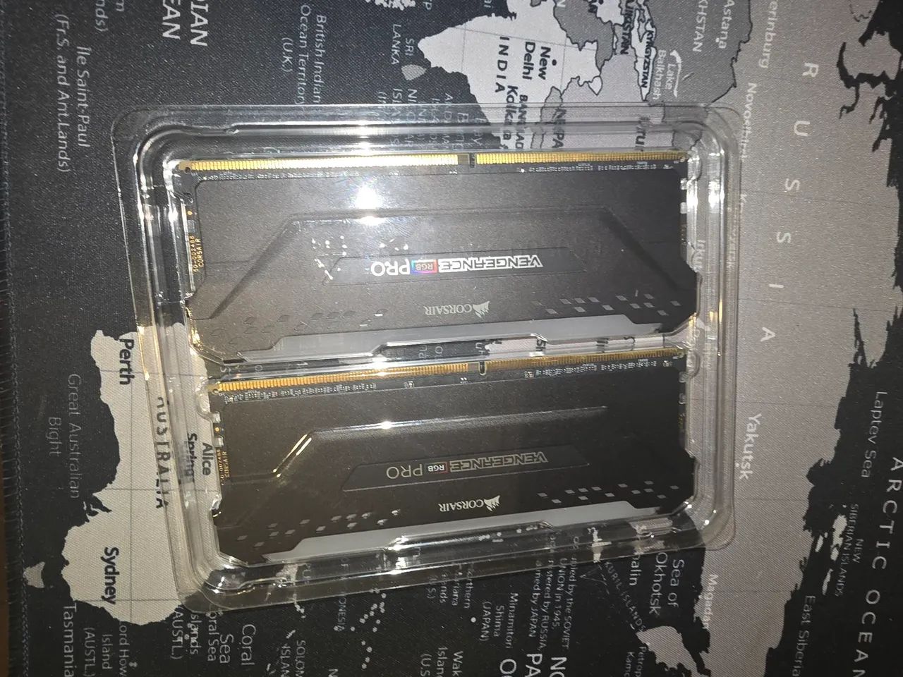 Kit de Memória Corsair Vengeance RGB PRO 2x16GB DDR4 3200Mhz - Novo