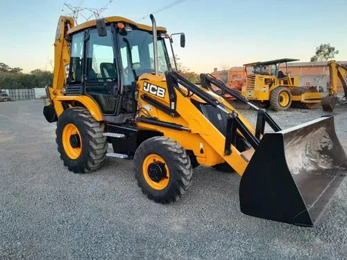 Retroescavadeira JCB 3cx 2016 4x4