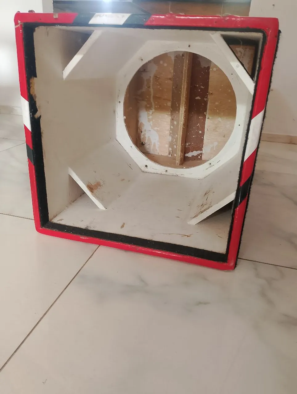 Caixa acústica personalizada
