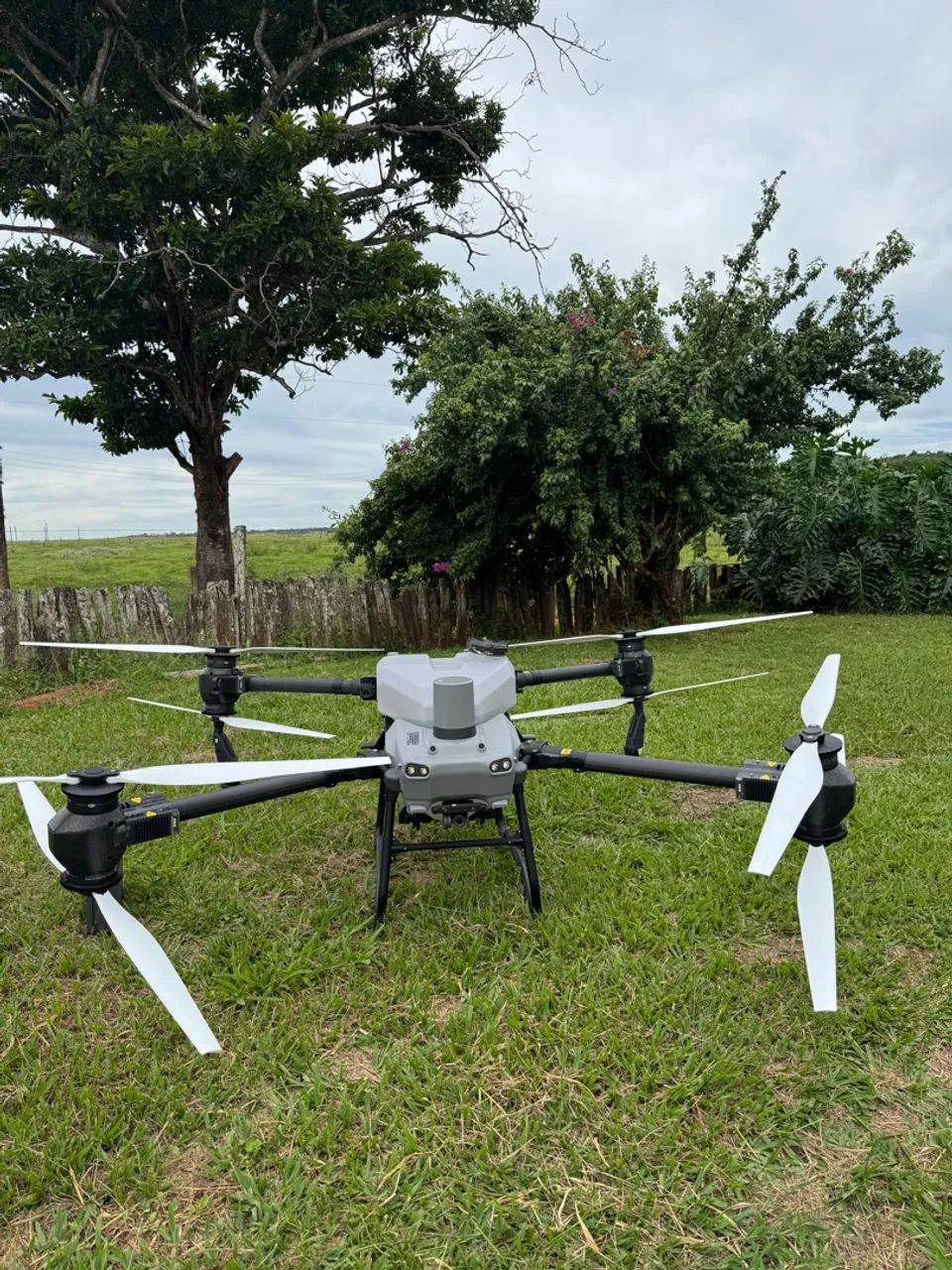 Drone T-50 Pulverizador Agrícola de Alta Performance - Foto 2