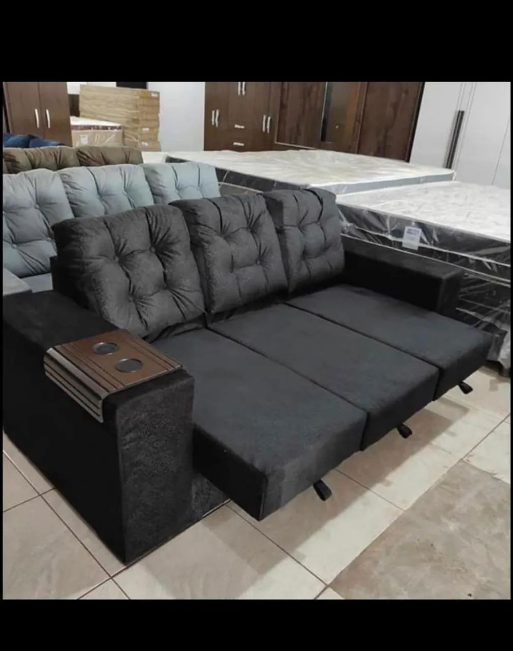SOFA RETRÁTIL 03 LUGARES NOVO PROMOÇÃO 