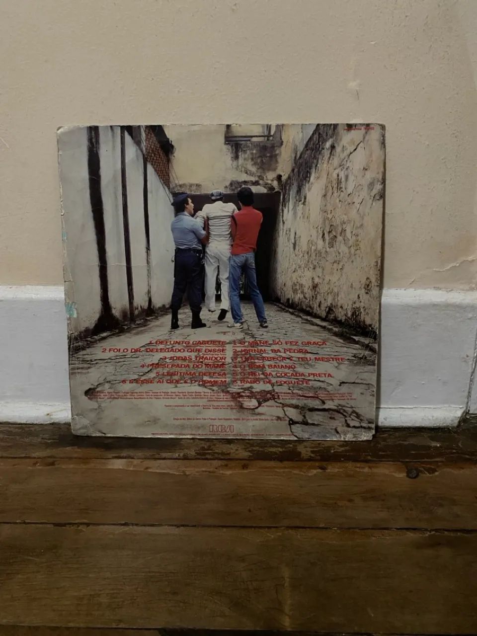 Vinil LP Bezerra da Silva - É Esse Aí Que É o Homem - Foto 2