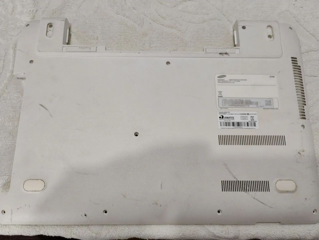 Carcaça inferior Notebook Samsung 370E