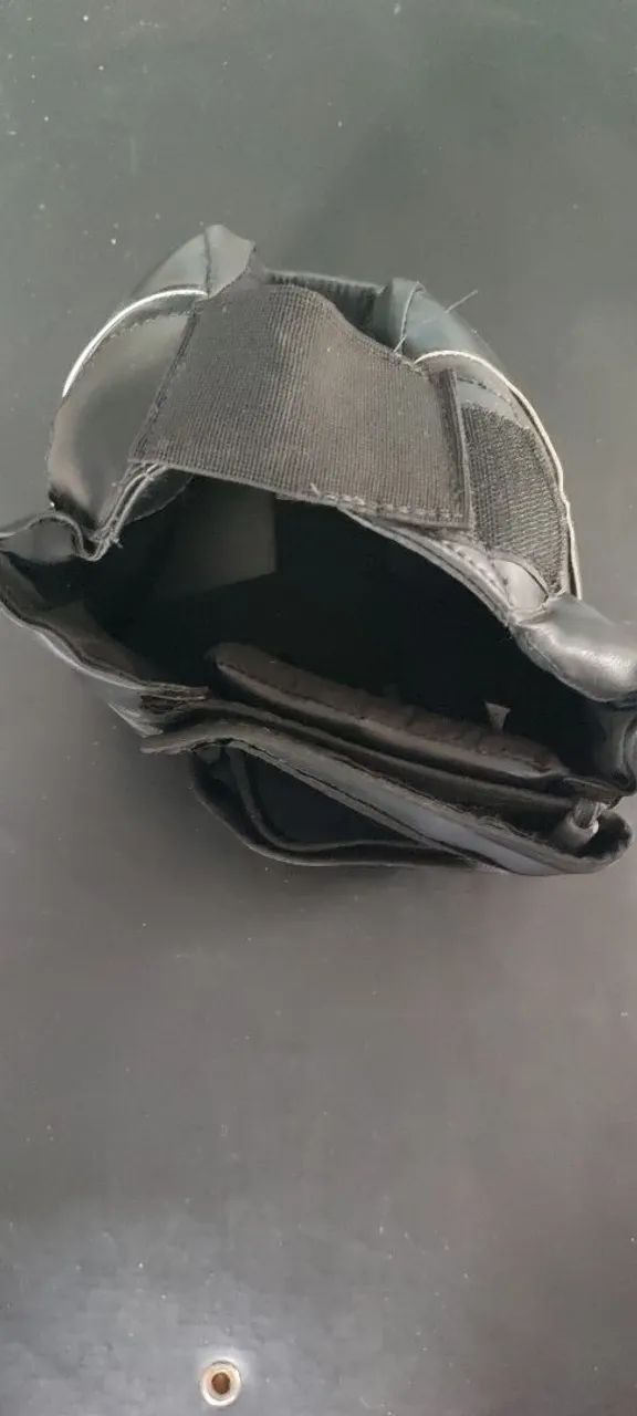 Protetor de cabeça/ capacete para lutas - Foto 3