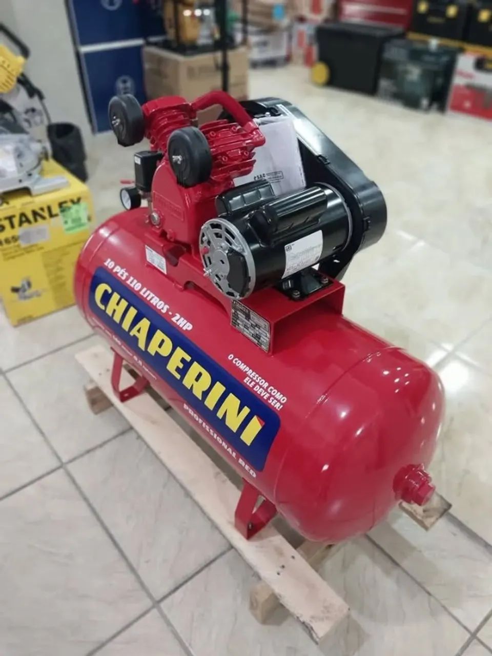 Compressor de Ar 110L Profissional 140psi 2cv weg 10 Pés Chiaperini (Loja) - Foto 3